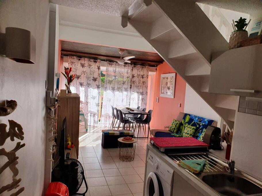 Appartement Ker-Eol Residence Canouan Sainte-Anne Avec Piscine Екстериор снимка