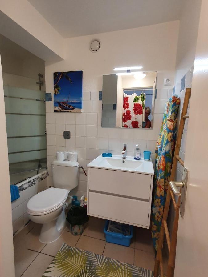 Appartement Ker-Eol Residence Canouan Sainte-Anne Avec Piscine Екстериор снимка