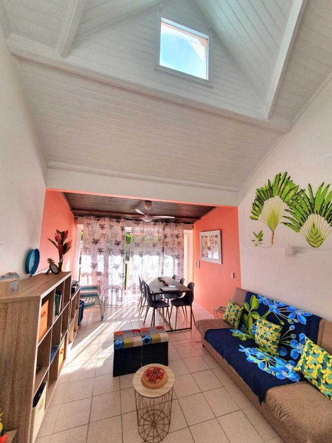 Appartement Ker-Eol Residence Canouan Sainte-Anne Avec Piscine Екстериор снимка